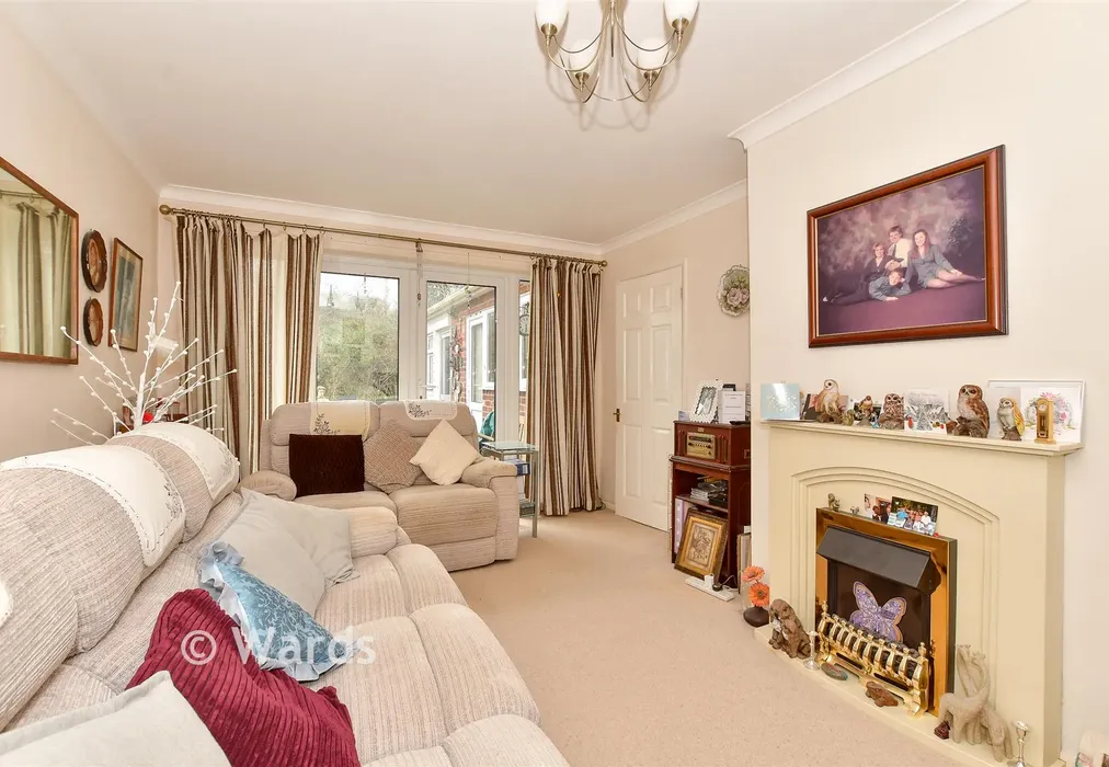 Lounge - Ash Grove, Lydd, Romney Marsh, Kent - Wards of Kent