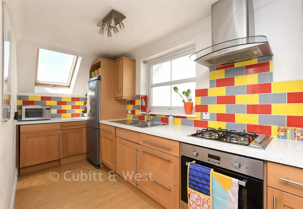 Kitchen - Godstone Road, Whyteleafe, Surrey - Wards of Kent