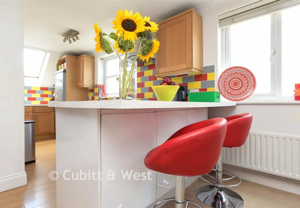 Internal Lifestyle Photograph - Godstone Road, Whyteleafe, Surrey - Wards of Kent
