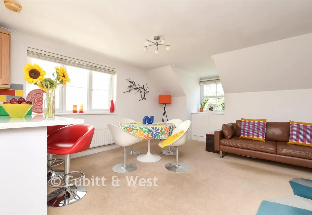 Lounge/Diner - Godstone Road, Whyteleafe, Surrey - Wards of Kent