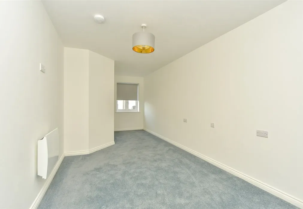 Bedroom - High Street, Rainham, Gillingham, Kent - Wards of Kent