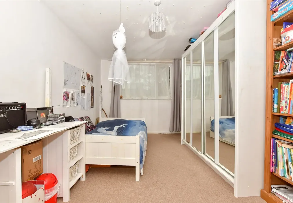 Bedroom 2 - Freemens Way, Deal, Kent - Wards of Kent
