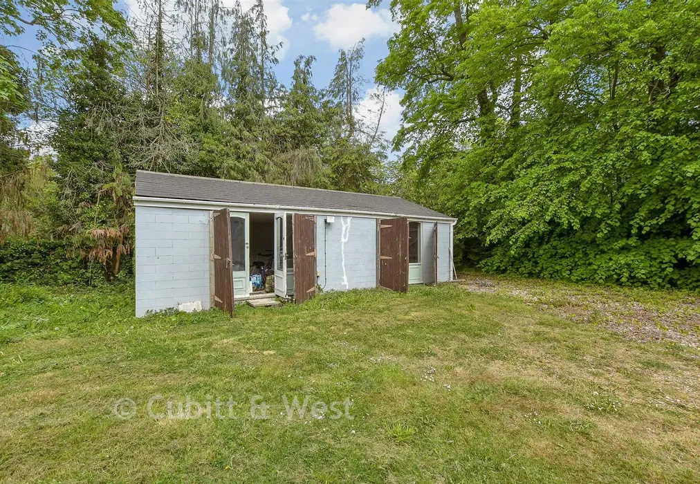 Workshop/Outbuildings - Redehall Road, Smallfield, Surrey - Wards of Kent