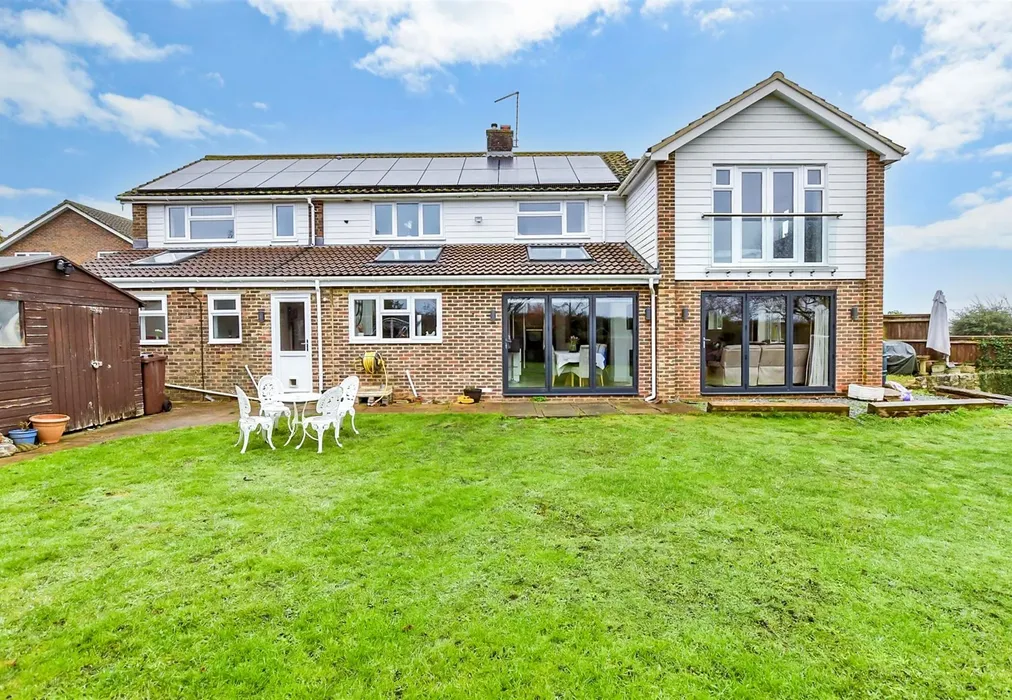 Rear Elevation - Cowdrey Close, Maidstone, Kent - Wards of Kent