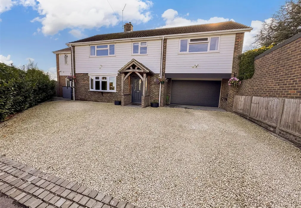 Front Web - Cowdrey Close, Maidstone, Kent - Wards of Kent