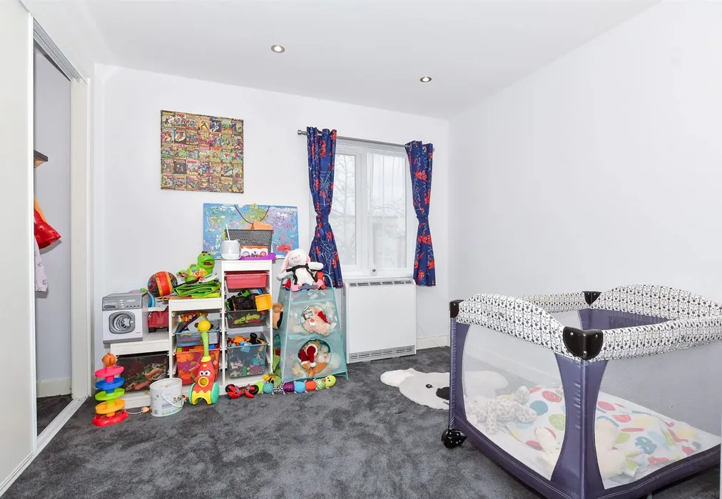 Bathroom - Enterprise Road, Maidstone, Kent - Wards of Kent