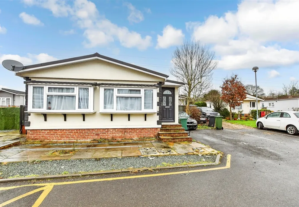 External Brochure * - Bonehurst Road, Horley, Surrey - Wards of Kent