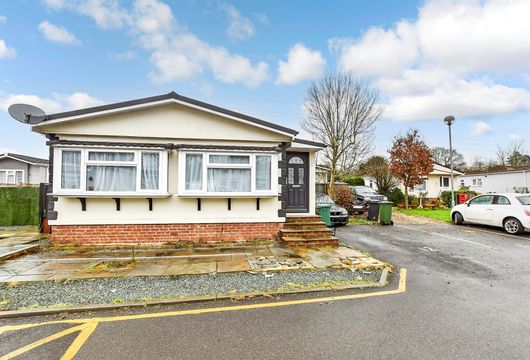 Bonehurst Road, Horley, Surrey - Wards of Kent