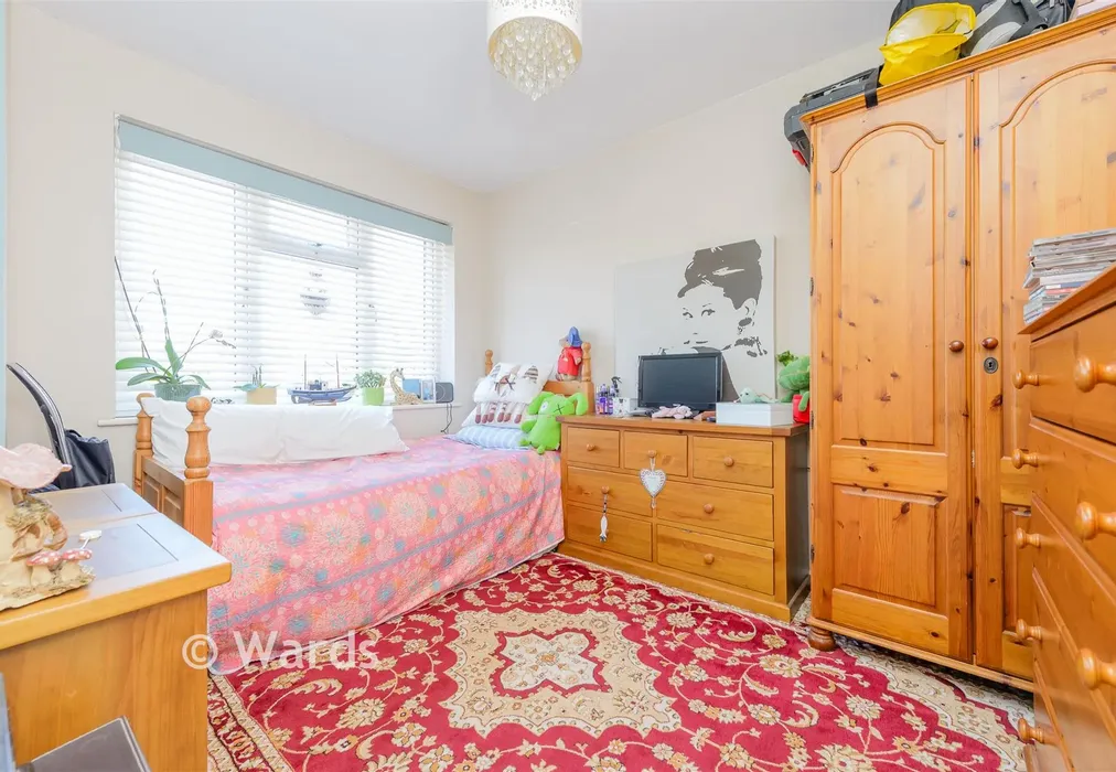 Bedroom 2 - Multon Road, West Kingsdown, Sevenoaks, Kent - Wards of Kent
