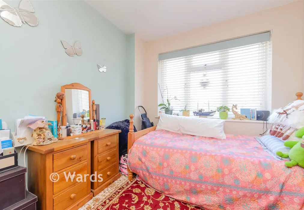 Bedroom 2 - Multon Road, West Kingsdown, Sevenoaks, Kent - Wards of Kent