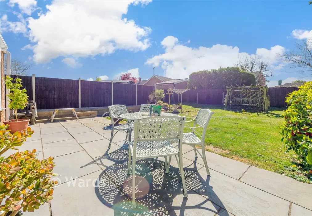 Rear Garden - Multon Road, West Kingsdown, Sevenoaks, Kent - Wards of Kent