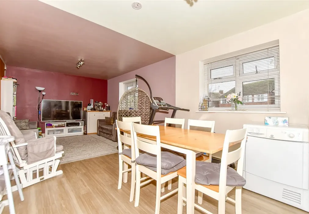 Lounge/Diner - Ramsgate Road, Margate, Kent - Wards of Kent