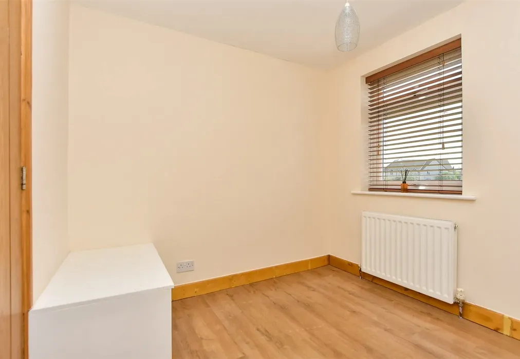 Bedroom 3 - Blythe Close, Sittingbourne, Kent - Wards of Kent