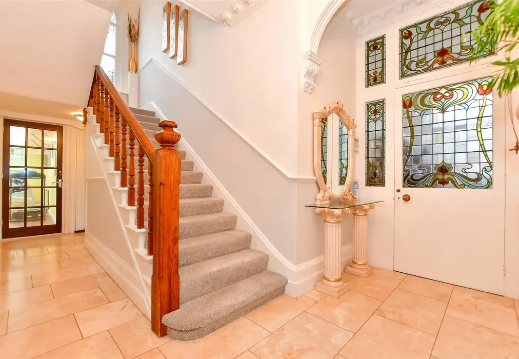 Internal Feature - Old Park Avenue, Dover, Kent - Wards of Kent