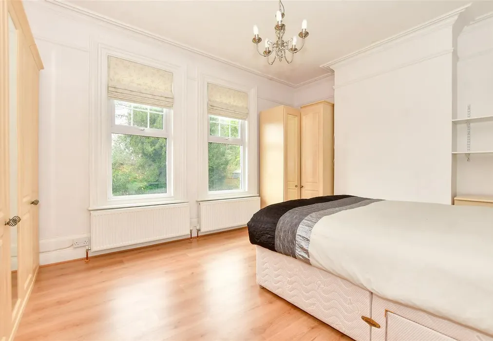 Bedroom 2 - Old Park Avenue, Dover, Kent - Wards of Kent