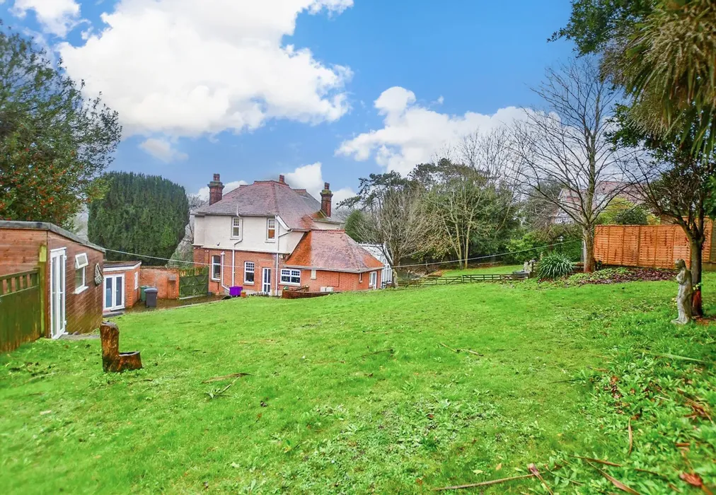 Rear Garden - Old Park Avenue, Dover, Kent - Wards of Kent