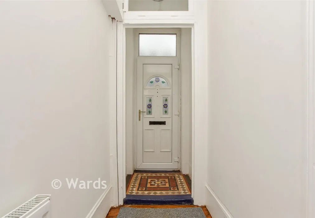 Hallway - Hatfeild Road, Margate, Kent - Wards of Kent
