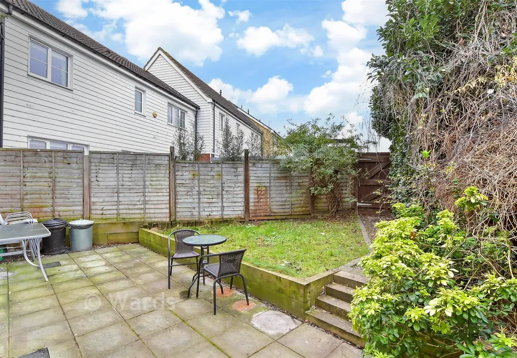 Rear Garden - Baryntyne Crescent, Rochester, Kent - Wards of Kent
