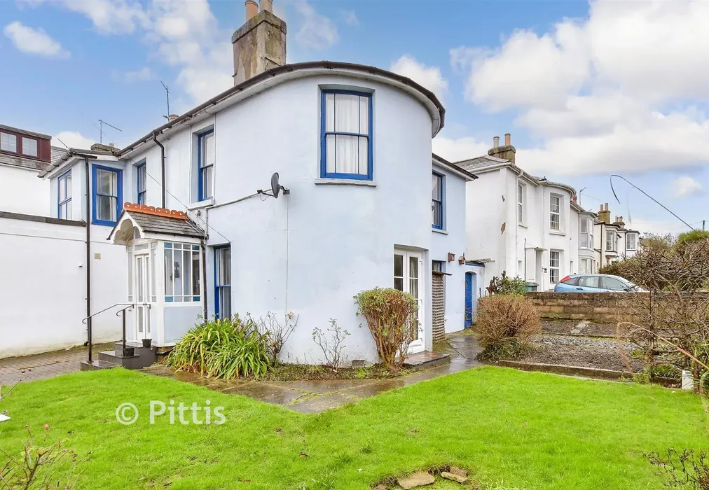 External (Brochure) - Monkton Street, Ryde, Isle of Wight - Wards of Kent