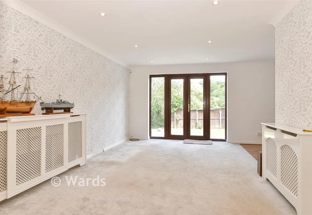 Lounge/Diner - Woodside, Dunkirk, Faversham, Kent - Wards of Kent