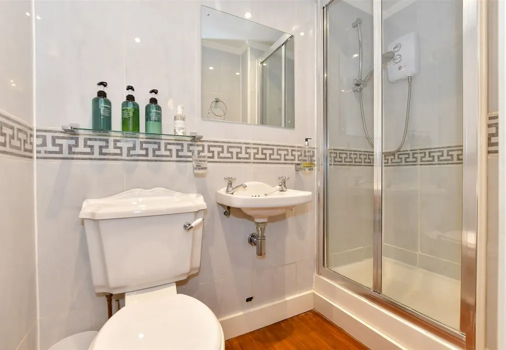 Shower Room - The Rise, Kingsdown, Deal, Kent - Wards of Kent