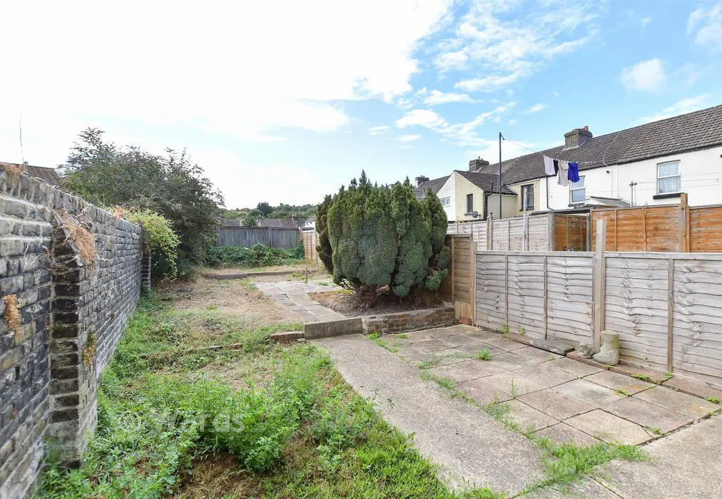 Rear Garden - St. Radigund's Road, Dover, Kent - Wards of Kent