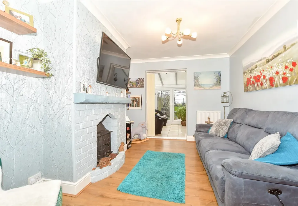 Lounge - North End Road, Yapton, Arundel, West Sussex - Wards of Kent