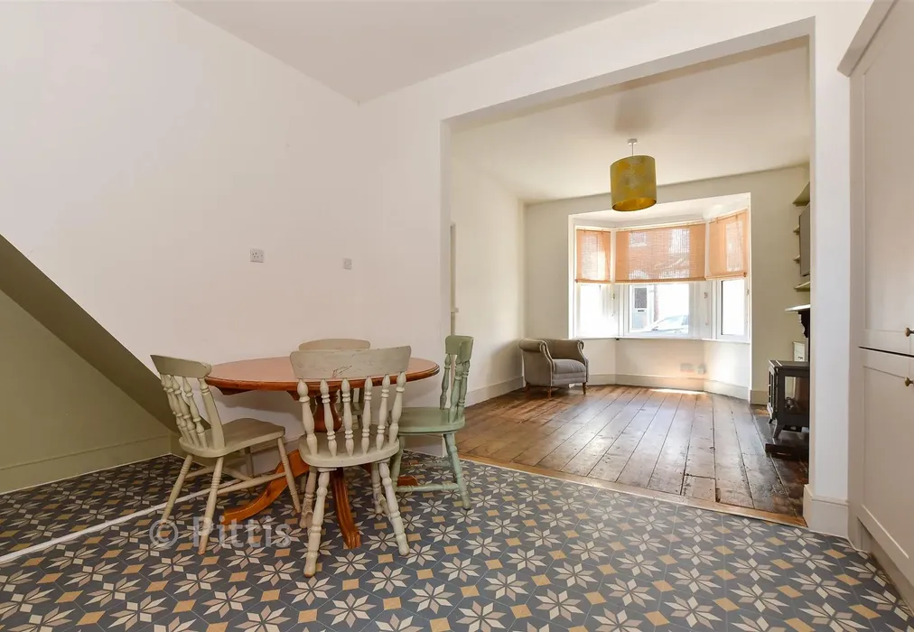 Kitchen/ Dining Area - Clarence Road, Ventnor, Isle of Wight - Wards of Kent