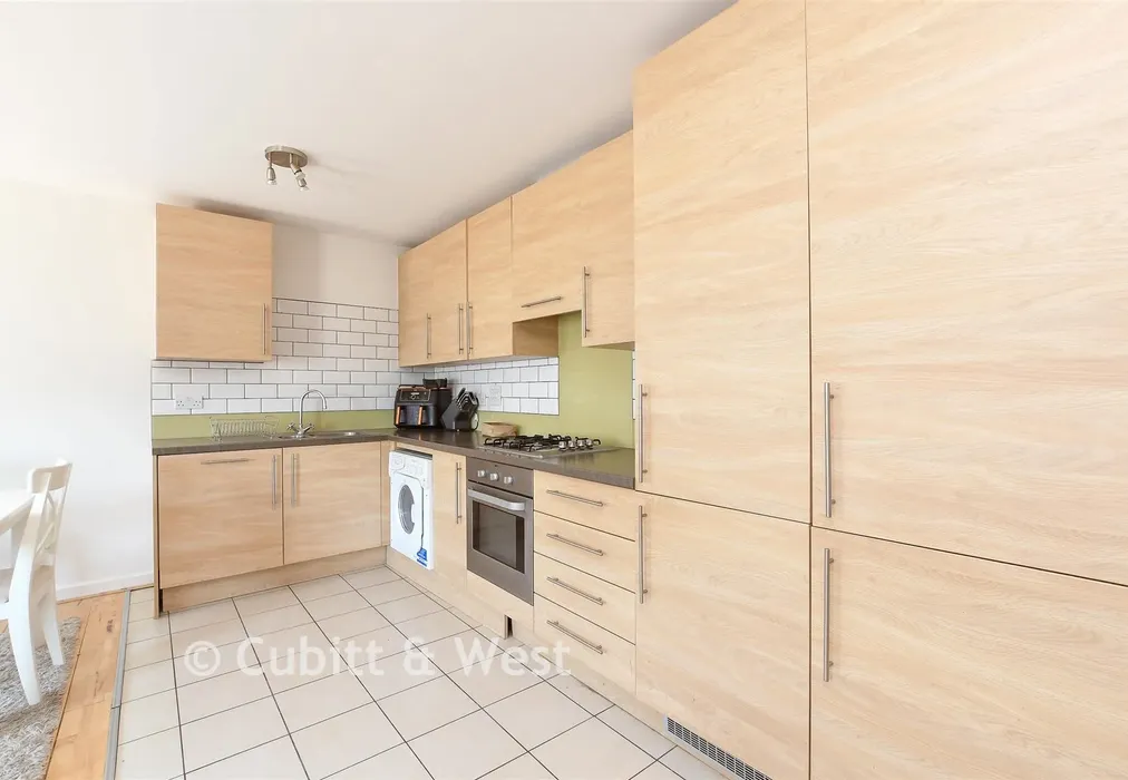Kitchen Lounge/Dining Area - Warren Road, Reigate, Surrey - Wards of Kent