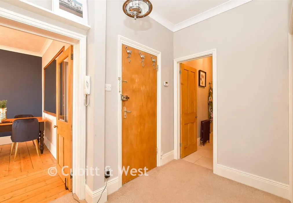 Hallway - Clarence Parade, Southsea, Hampshire - Wards of Kent
