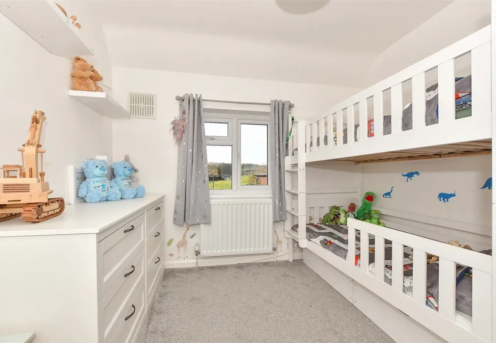 Bedroom 2 - Grove Road, Wickhambreaux, Canterbury, Kent - Wards of Kent