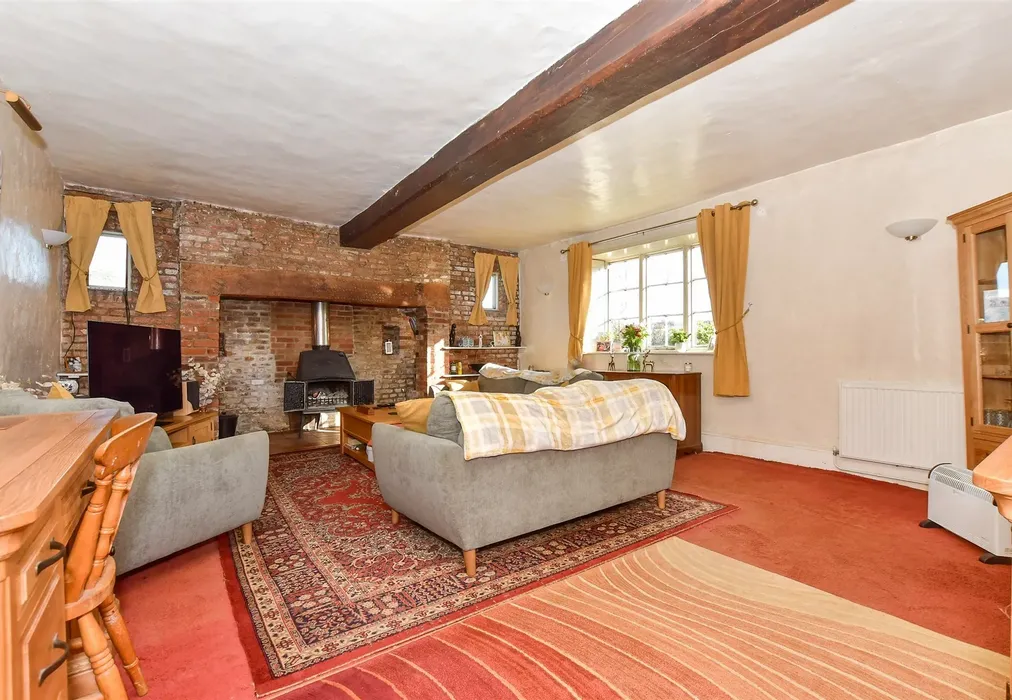 Sitting Room - Tilmanstone, Deal, Kent - Wards of Kent