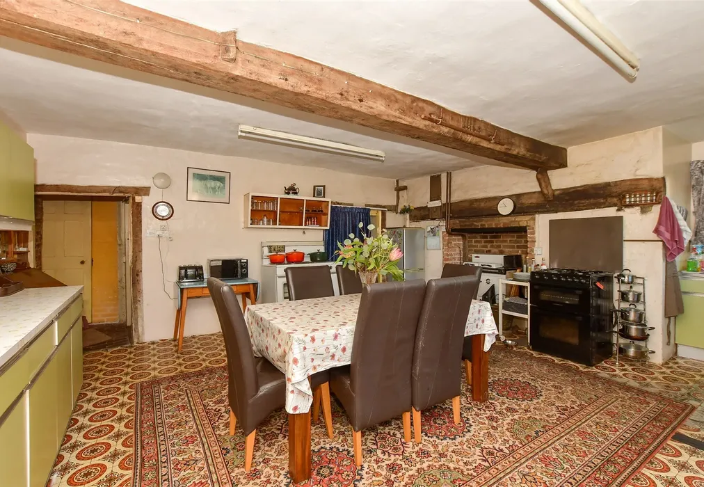 Kitchen/Breakfast Room - Tilmanstone, Deal, Kent - Wards of Kent