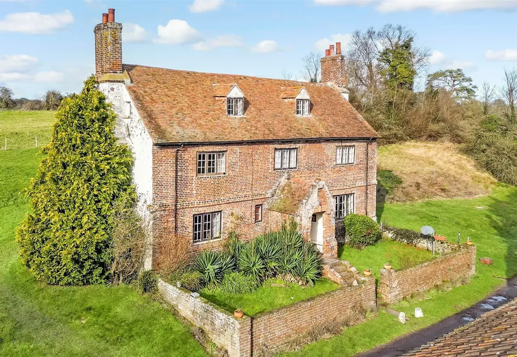 Drone 16 - Tilmanstone, Deal, Kent - Wards of Kent
