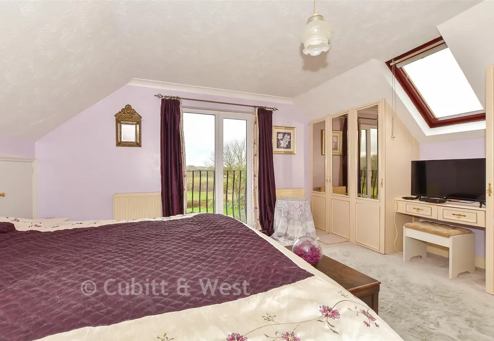 Bedroom 1 - Billingshurst Road, Ashington, West Sussex - Wards of Kent