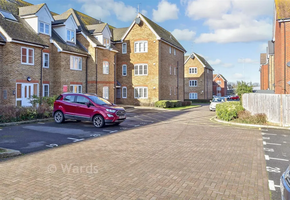 Driveway/Parking - Wherry Close, Margate, Kent - Wards of Kent