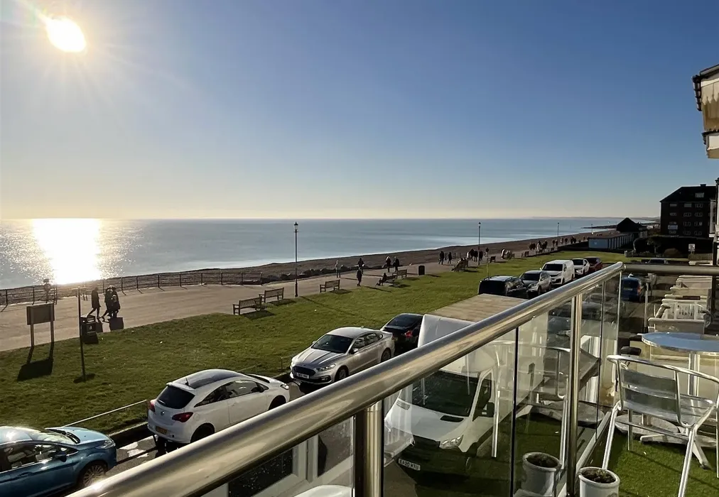 View - Marine Parade, Hythe, Kent - Wards of Kent