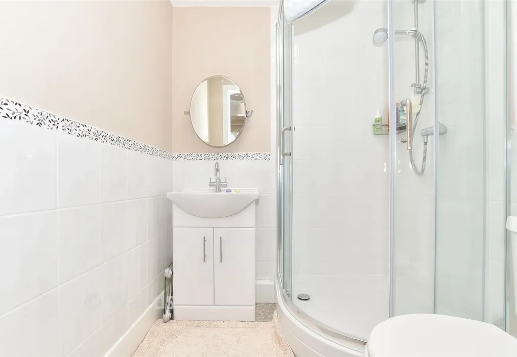 En-Suite Shower Room - The Green, Woodchurch, Ashford, Kent - Wards of Kent