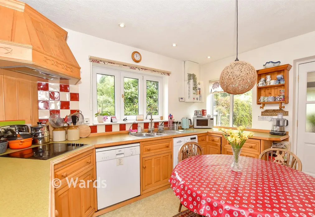 Kitchen/Breakfast Room - The Green, Woodchurch, Ashford, Kent - Wards of Kent