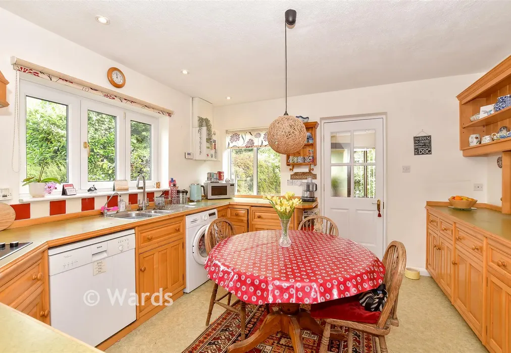 Kitchen/Breakfast Room - The Green, Woodchurch, Ashford, Kent - Wards of Kent