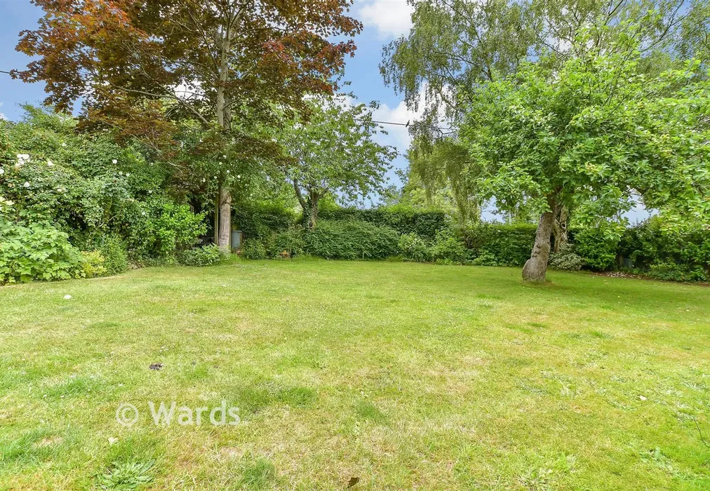 Rear Garden - The Green, Woodchurch, Ashford, Kent - Wards of Kent