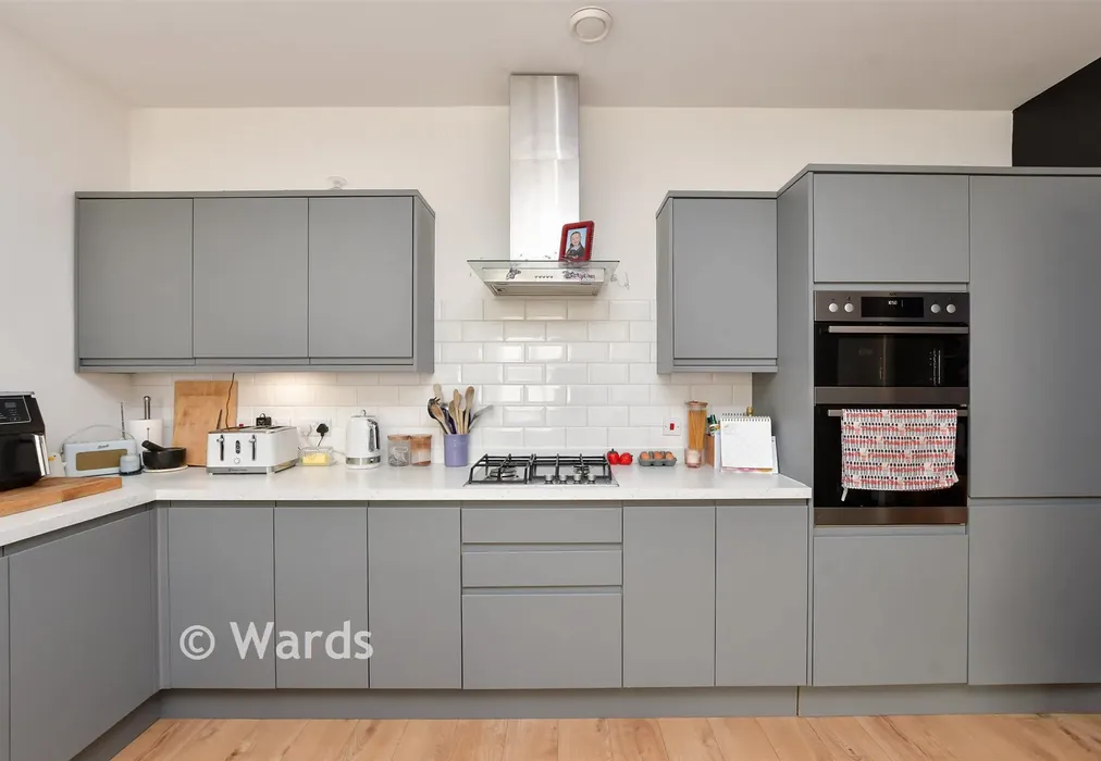 Kitchen - Wraik Hill, Whitstable, Kent - Wards of Kent