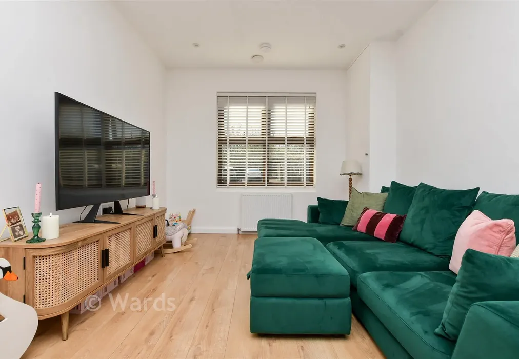 Lounge/Diner - Wraik Hill, Whitstable, Kent - Wards of Kent