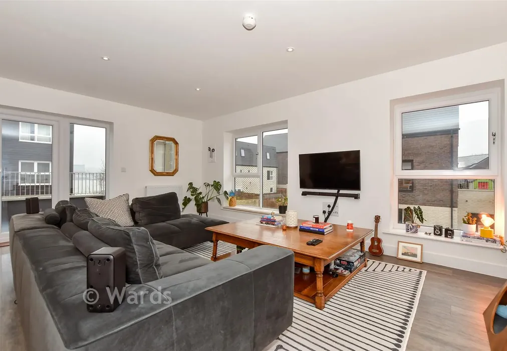 Lounge/Diner/Kitchen - Spritsail Way, Rochester, Kent - Wards of Kent