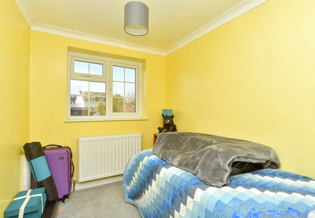 Bedroom 3 - Horselees Road, Boughton-Under-Blean, Faversham, Kent - Wards of Kent