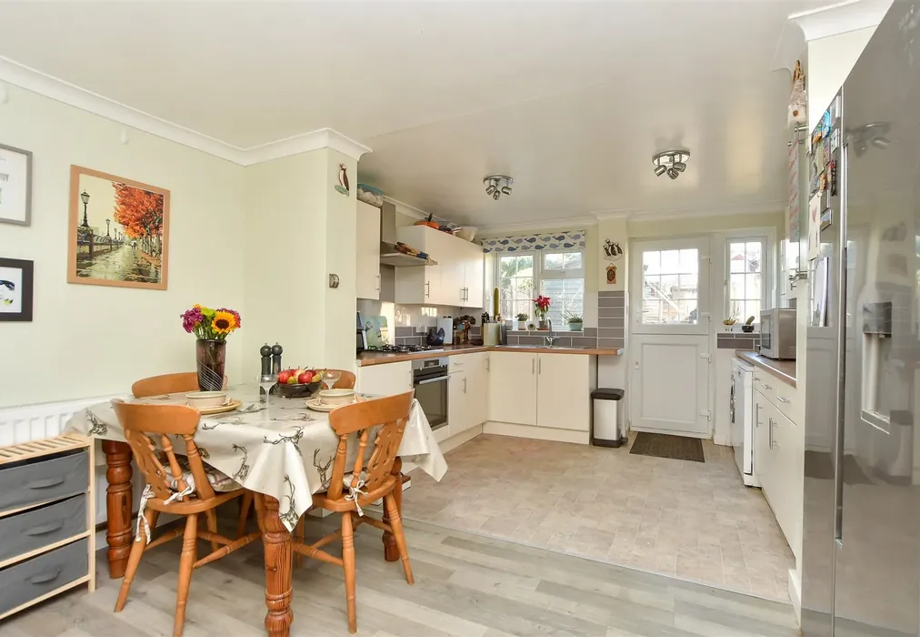 Kitchen/Dining Area - Horselees Road, Boughton-Under-Blean, Faversham, Kent - Wards of Kent