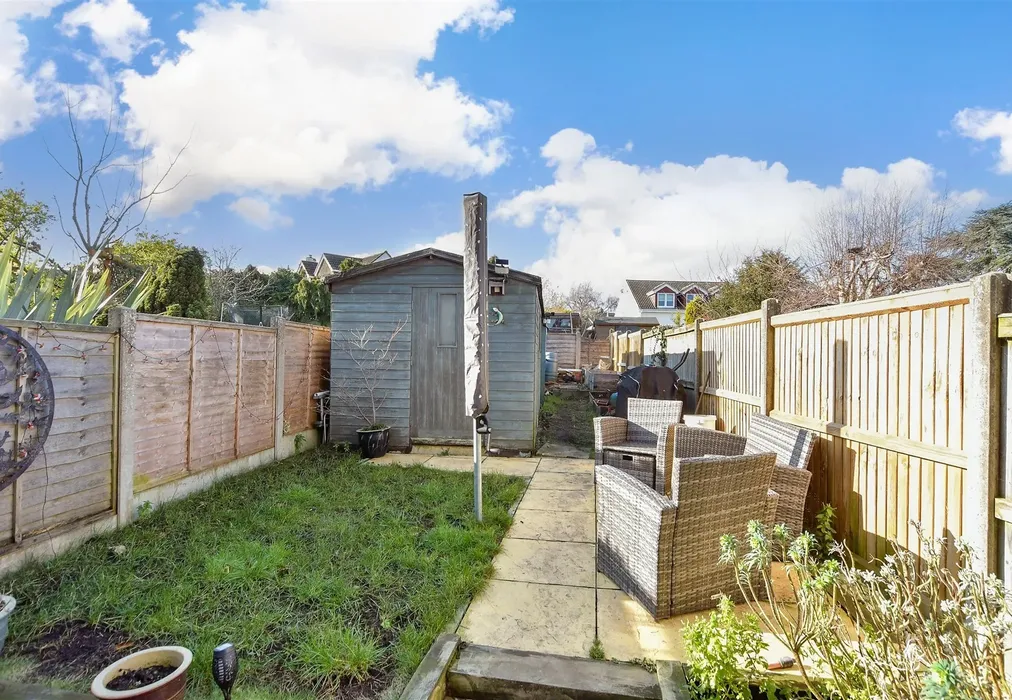 Rear Garden - Horselees Road, Boughton-Under-Blean, Faversham, Kent - Wards of Kent