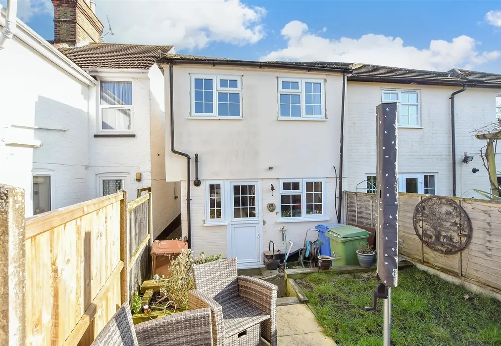 Rear Elevation - Horselees Road, Boughton-Under-Blean, Faversham, Kent - Wards of Kent