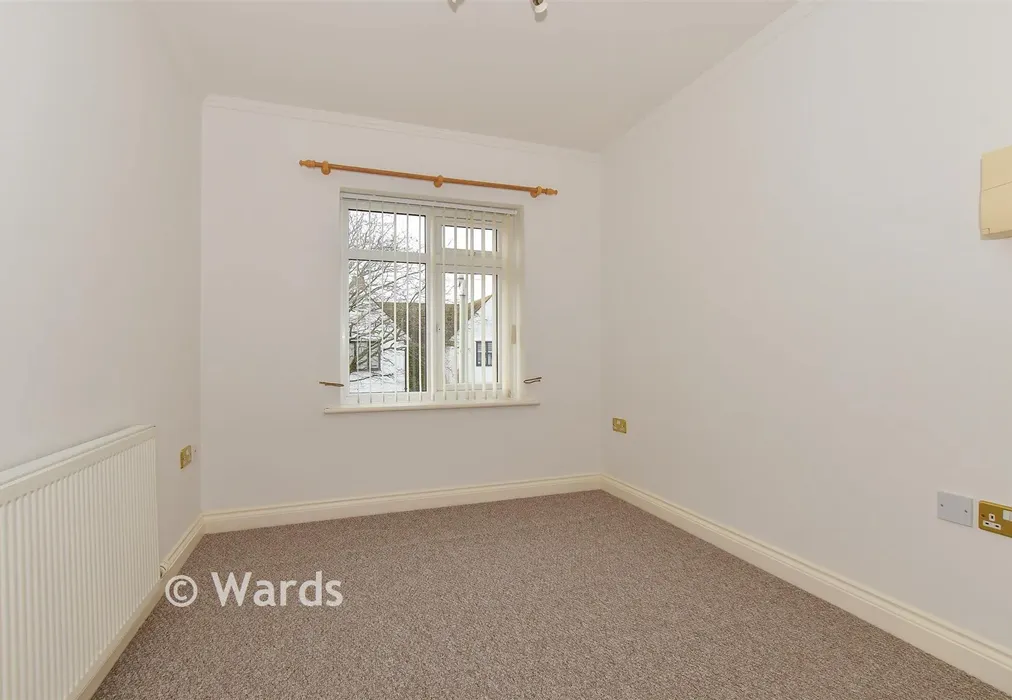 Bedroom - Stanley Road, Herne Bay, Kent - Wards of Kent
