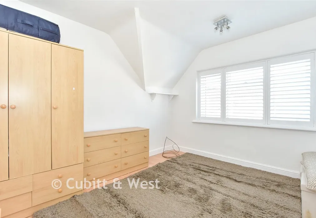 Bedroom 2 - Minstead Road, Southsea, Hampshire - Wards of Kent